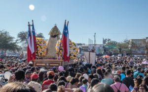 Pedro Aznar celebra medio siglo de carrera con presentaciones en Santiago